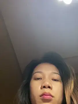 An-An19 online show from February 2, 7:12 pm