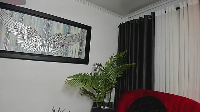 Snapshot of VictoriaPaker chatting on February 7, 10:30 am VictoriaPaker online show from February 7, 10:30 am