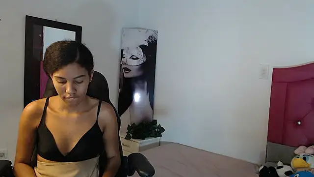 Snapshot of Ebony_foxxx chatting on January 8, 3:20 am Ebony foxxx online show from January 8, 3:20 am