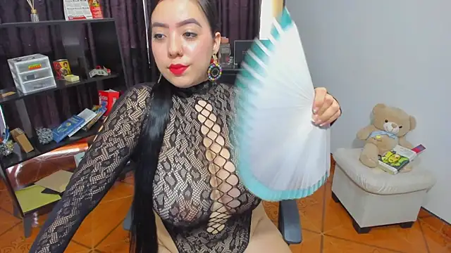 SophiiaRios  online show from February 15, 1:41 pm