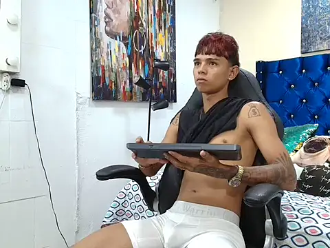 angelcutexx18 online show from March 4, 5:30 pm