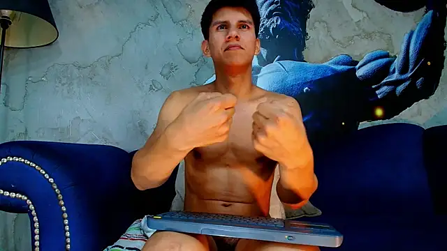 Snapshot of Atlas_desire chatting on January 14, 3:50 pm Atlas desire online show from January 14, 3:50 pm