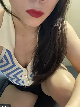 Snapshot of -Suka-a chatting on April 24, 3:58 pm -Suka-a online show from April 24, 3:58 pm