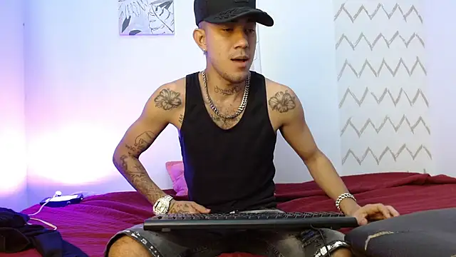 Snapshot of Ayala_777 chatting on January 11, 2:22 pm Ayala 777 online show from January 11, 2:22 pm