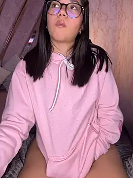  Queen love2 online show from January 12, 9:20 pm