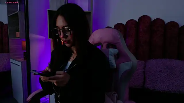 Valery Jones1 online show from February 17, 8:04 pm