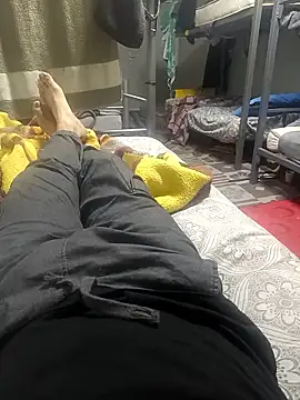 berk denizz 32 online show from January 8, 3:36 pm