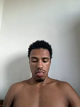 LorenzoBlack27 online show from May 29, 7:45 pm