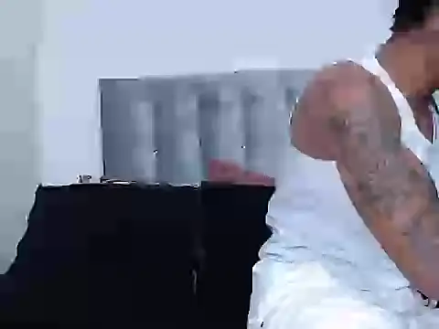 joelgarretx online show from March 13, 7:31 pm