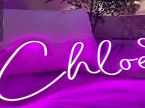 Chloe bigcock online show from January 13, 6:13 pm
