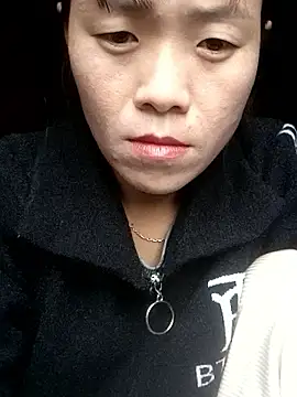 Snapshot of Dlimr003 chatting on January 14, 1:55 am Dlimr003 online show from January 14, 1:55 am