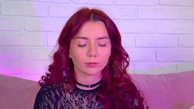 VanessaVienne online show from May 28, 4:04 pm