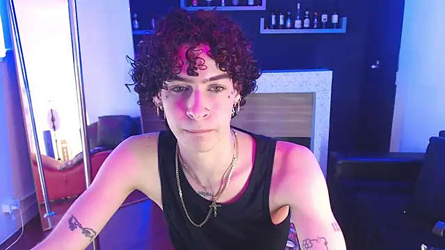 Snapshot of nova_salvatore chatting on January 10, 5:09 am nova salvatore online show from January 10, 5:09 am