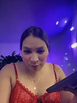 Snapshot of YaraXX1 chatting on February 10, 4:16 am YaraXX1 online show from February 10, 4:16 am