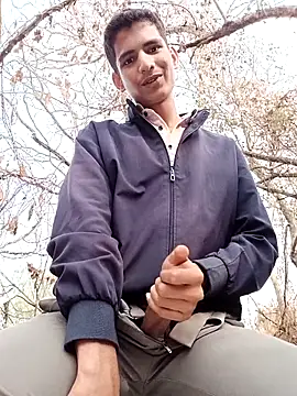 Snapshot of sahilcute1 chatting on February 3, 9:47 am sahilcute1 online show from February 3, 9:47 am