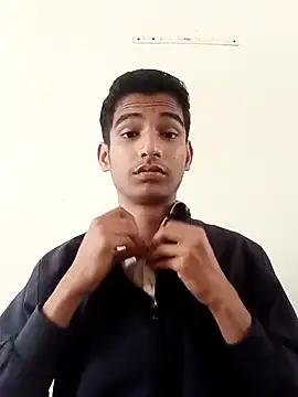 Snapshot of sahilcute1 chatting on February 14, 4:31 am sahilcute1 online show from February 14, 4:31 am