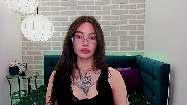 Snapshot of IvyDainty chatting on May 27, 1:35 am IvyDainty online show from May 27, 1:35 am