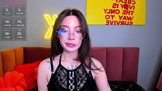 Snapshot of IvyDainty chatting on May 29, 1:25 am IvyDainty online show from May 29, 1:25 am