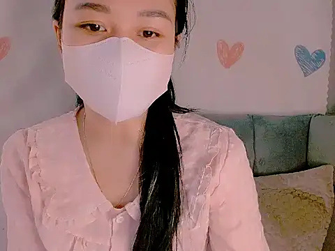 Snapshot of ting_368 chatting on January 13, 1:22 am ting 368 online show from January 13, 1:22 am