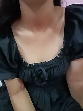 eddy girl online show from July 10, 5:15 pm