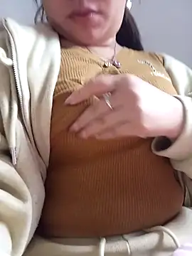 Snapshot of Minaa2x chatting on March 1, 5:20 am Minaa2x online show from March 1, 5:20 am