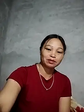 Snapshot of miray- chatting on May 9, 9:53 pm miray- online show from May 9, 9:53 pm