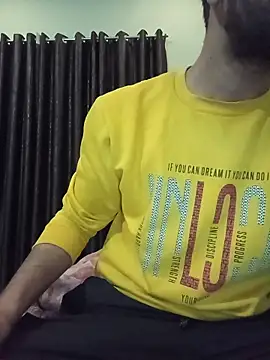 Snapshot of your_bad_boy0001 chatting on February 16, 2:13 pm your bad boy0001 online show from February 16, 2:13 pm