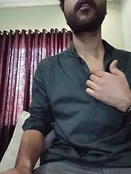 Snapshot of your_bad_boy0001 chatting on February 17, 6:10 am your bad boy0001 online show from February 17, 6:10 am