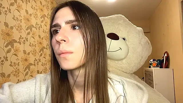 ElsieKuhlmann online show from March 19, 5:17 pm