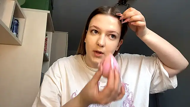 JammieMickiewicz online show from February 26, 8:13 am