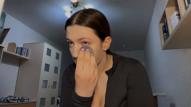 JammieMickiewicz online show from April 8, 5:40 am