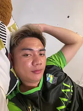 B0ricat online show from April 5, 6:49 pm