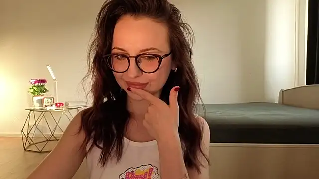 Satin Sin online show from May 4, 5:09 pm