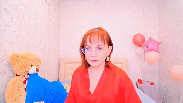 Snapshot of DarkOpiumX chatting on March 1, 3:08 am DarkOpiumX online show from March 1, 3:08 am