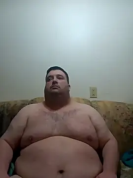 Snapshot of tacoguy1992 chatting on February 15, 12:51 am tacoguy1992 online show from February 15, 12:51 am