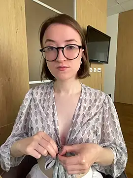 Snapshot of Persephone_Kore chatting on April 24, 12:07 pm Persephone Kore online show from April 24, 12:07 pm