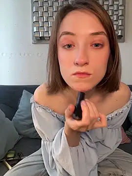 Snapshot of Persephone_Kore chatting on April 27, 4:38 pm Persephone Kore online show from April 27, 4:38 pm
