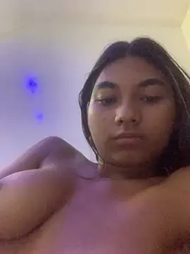 GeorgiandCoi online show from April 10, 12:32 pm