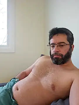 gussug online show from January 10, 6:42 pm