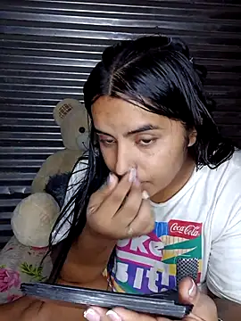 Snapshot of Isabel_3 chatting on February 28, 3:07 am Isabel 3 online show from February 28, 3:07 am