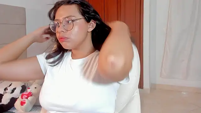 Snapshot of rosse_taylorx1 chatting on January 16, 11:47 am rosse taylorx1 online show from January 16, 11:47 am