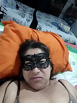 PatriciaGrajales online show from February 6, 3:04 pm