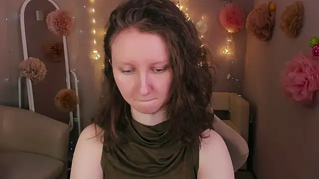 SunshineBlaze online show from April 18, 5:44 am