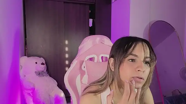 simpson alice online show from February 19, 9:55 pm