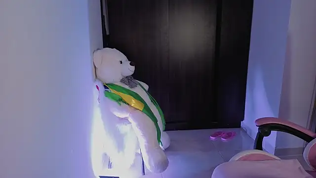 simpson alice online show from June 30, 2:01 am