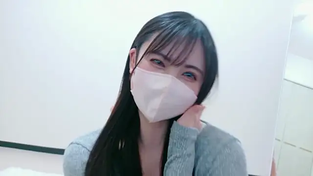 Snapshot of Miria-pq chatting on February 20, 8:05 am Miria-pq online show from February 20, 8:05 am