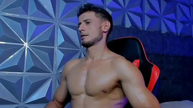 Snapshot of Adonys_Lewis_ chatting on June 25, 5:12 am Adonys Lewis online show from June 25, 5:12 am