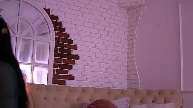 NyssaSky online show from April 19, 6:07 pm