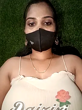 Snapshot of Nithyatamil chatting on February 11, 5:07 pm Nithyatamil online show from February 11, 5:07 pm