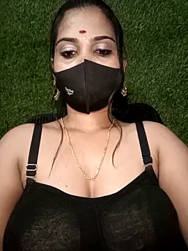 Snapshot of Nithyatamil chatting on February 14, 3:31 pm Nithyatamil online show from February 14, 3:31 pm